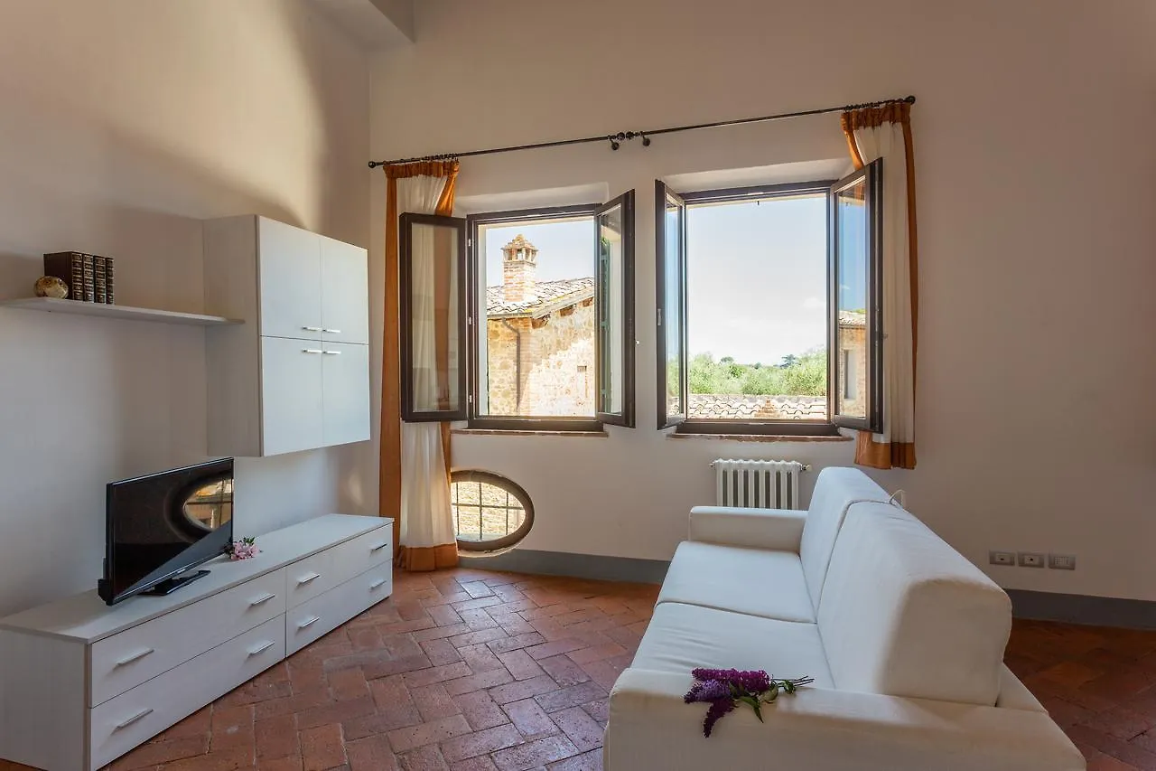 Aparthotel Il Borgo Di Terrensano Siena