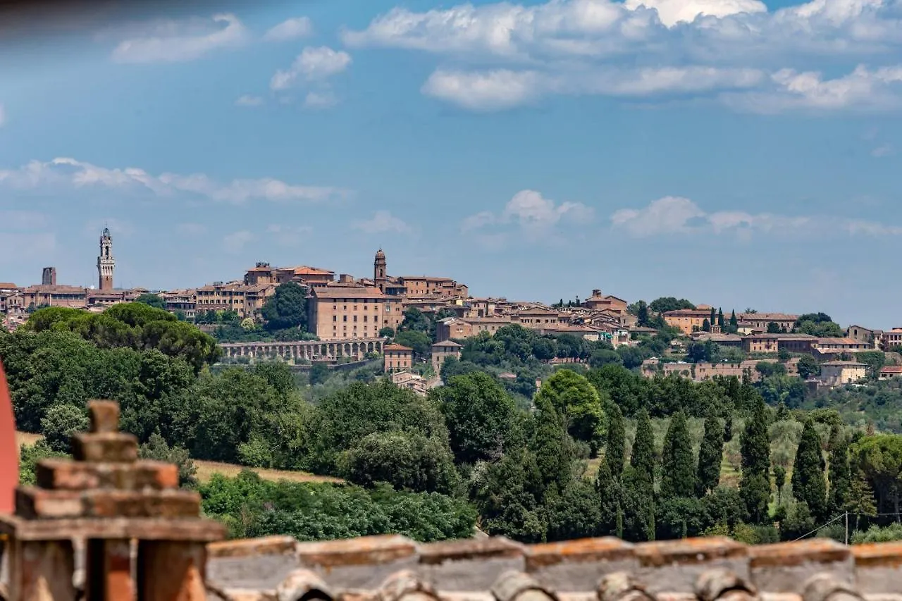 Aparthotel Il Borgo Di Terrensano Siena