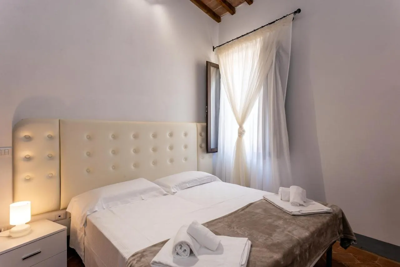 אפרטהוטל סיינה Il Borgo Di Terrensano איטליה